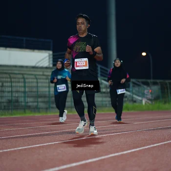 Runner Photo 4523714