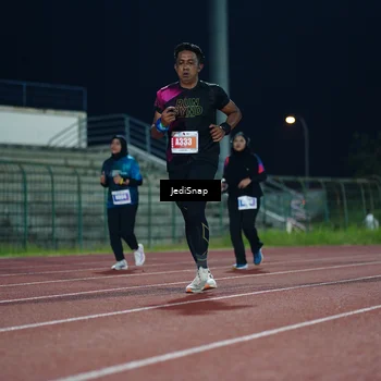 Runner Photo 4523718