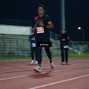 Runner Photo 4523719