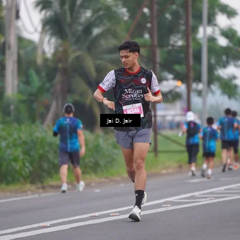 Runner Photo 4523730