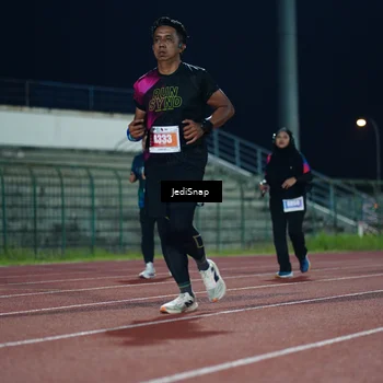 Runner Photo 4523753