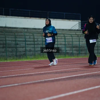 Runner Photo 4523772