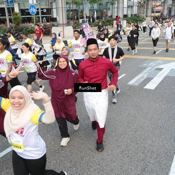 Runner Photo 4523775