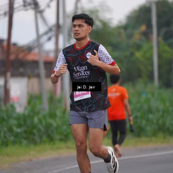 Runner Photo 4523800