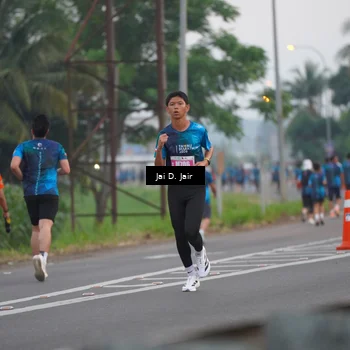 Runner Photo 4523811