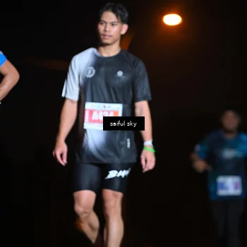 Runner Photo 4523819