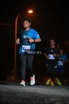 Runner Photo 4523822