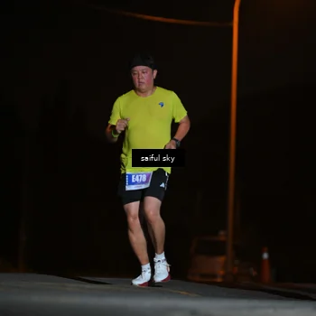Runner Photo 4523844
