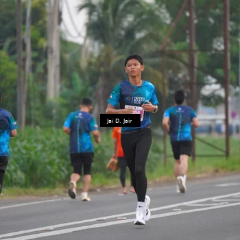 Runner Photo 4523856
