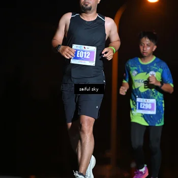 Runner Photo 4523876
