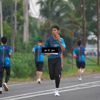 Runner Photo 4523890