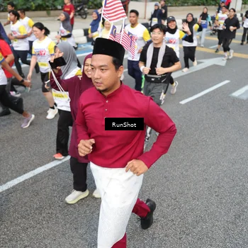 Runner Photo 4523943