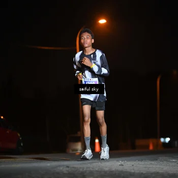 Runner Photo 4523944