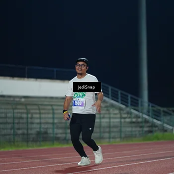 Runner Photo 4524026