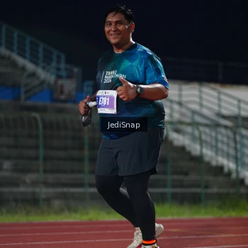 Runner Photo 4524035