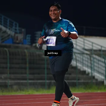 Runner Photo 4524037