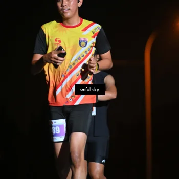 Runner Photo 4524064