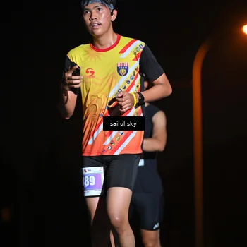 Runner Photo 4524065