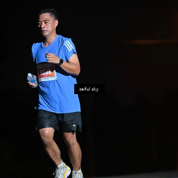 Runner Photo 4524096