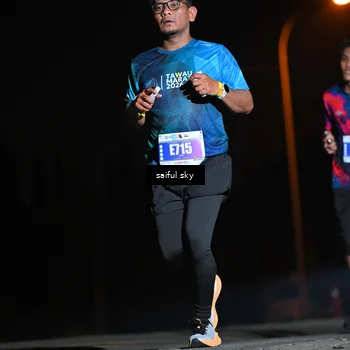 Runner Photo 4524099