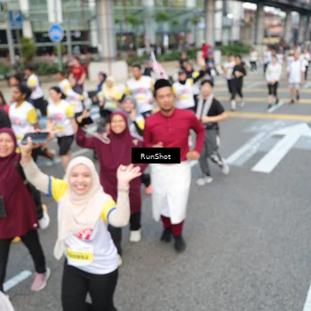 Runner Photo 4524122