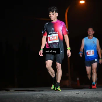 Runner Photo 4524141