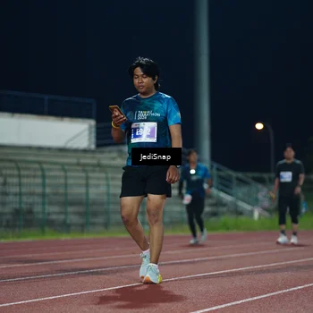 Runner Photo 4524189