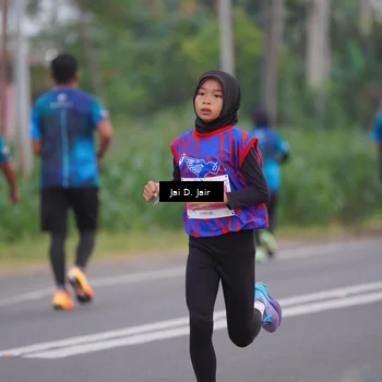Runner Photo 4524195