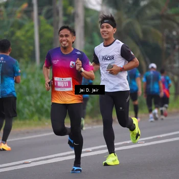 Runner Photo 4524219