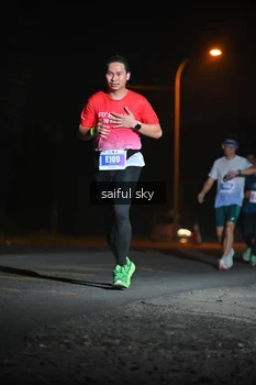 Runner Photo 4524252