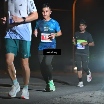 Runner Photo 4524257