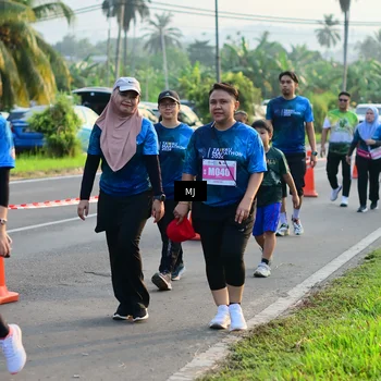 Runner Photo 4524260