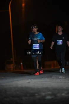 Runner Photo 4524299
