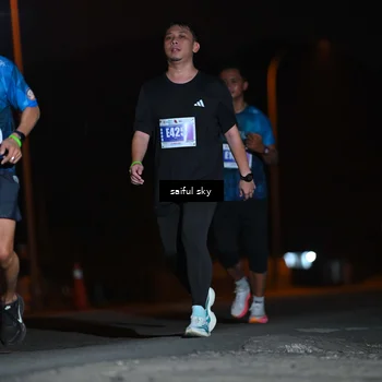 Runner Photo 4524309