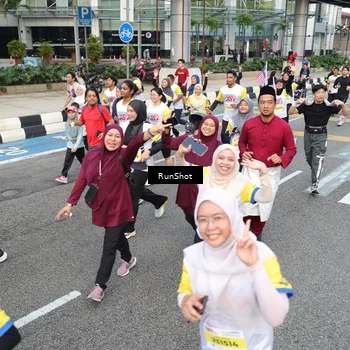 Runner Photo 4524313