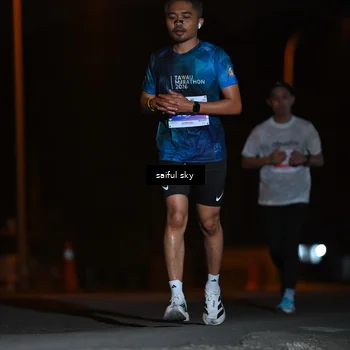 Runner Photo 4524321