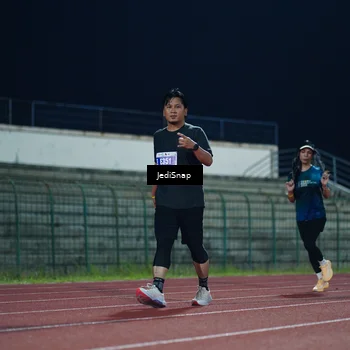 Runner Photo 4524342