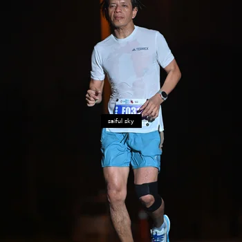 Runner Photo 4524365