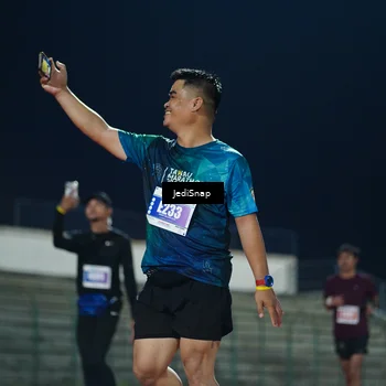 Runner Photo 4524386