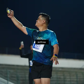 Runner Photo 4524398