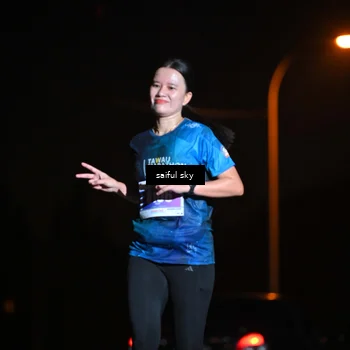 Runner Photo 4524405