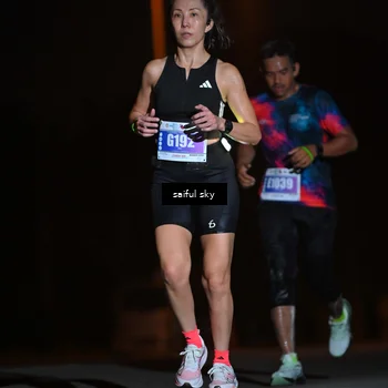 Runner Photo 4524439