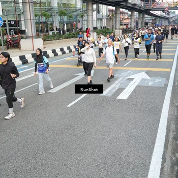 Runner Photo 4524476