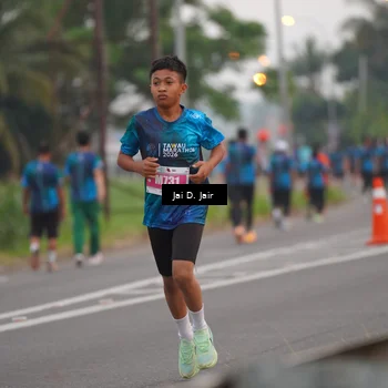 Runner Photo 4524478
