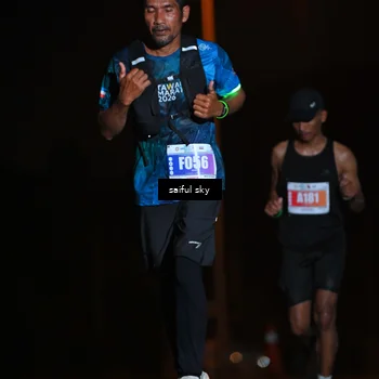 Runner Photo 4524502