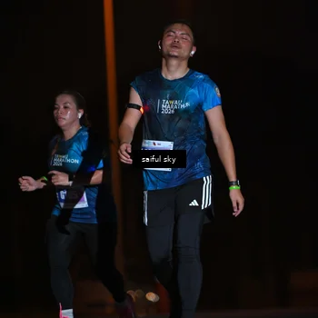 Runner Photo 4524518
