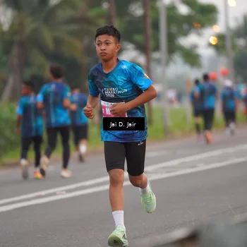 Runner Photo 4524540