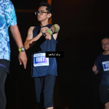 Runner Photo 4524592