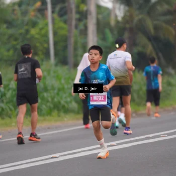 Runner Photo 4524596