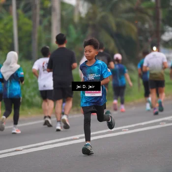 Runner Photo 4524610